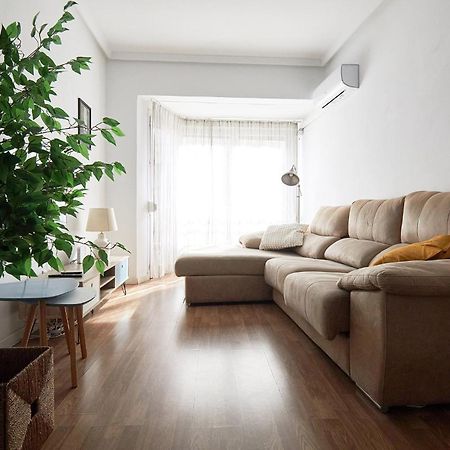 Low Cost Apartments Center Elche Exterior foto