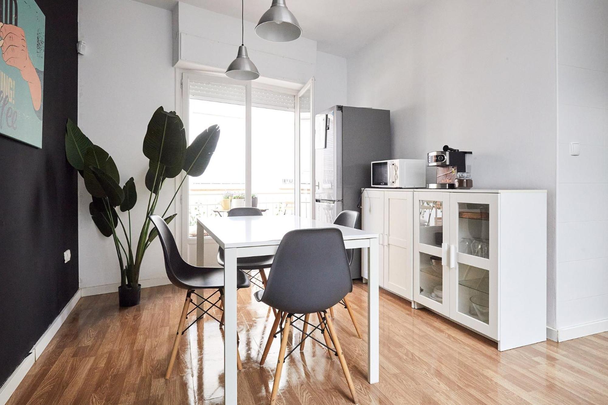 Low Cost Apartments Center Elche Exterior foto